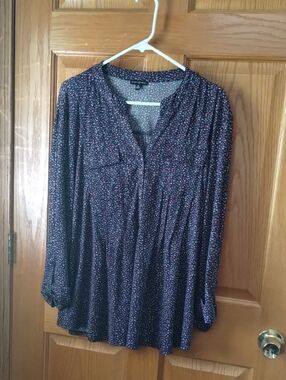 Ava & Grace Navy Multicolor Ditsy Print Blouse